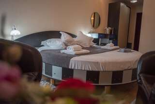 Отель Hotel Marami Синая Двухместный номер с 1 кроватью или 2 отдельными кроватями-16